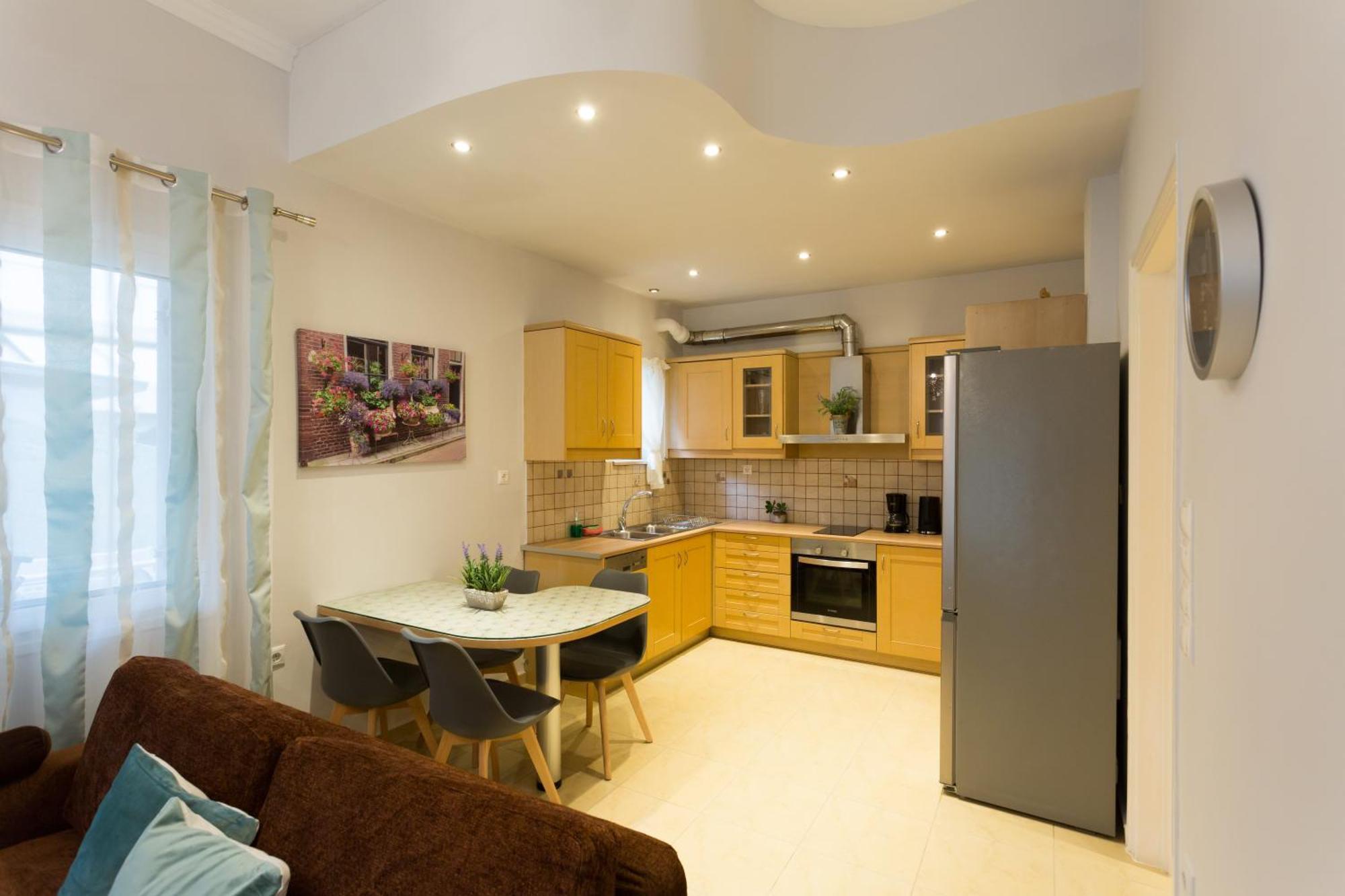 Eleni Apartments Chania  ภายนอก รูปภาพ